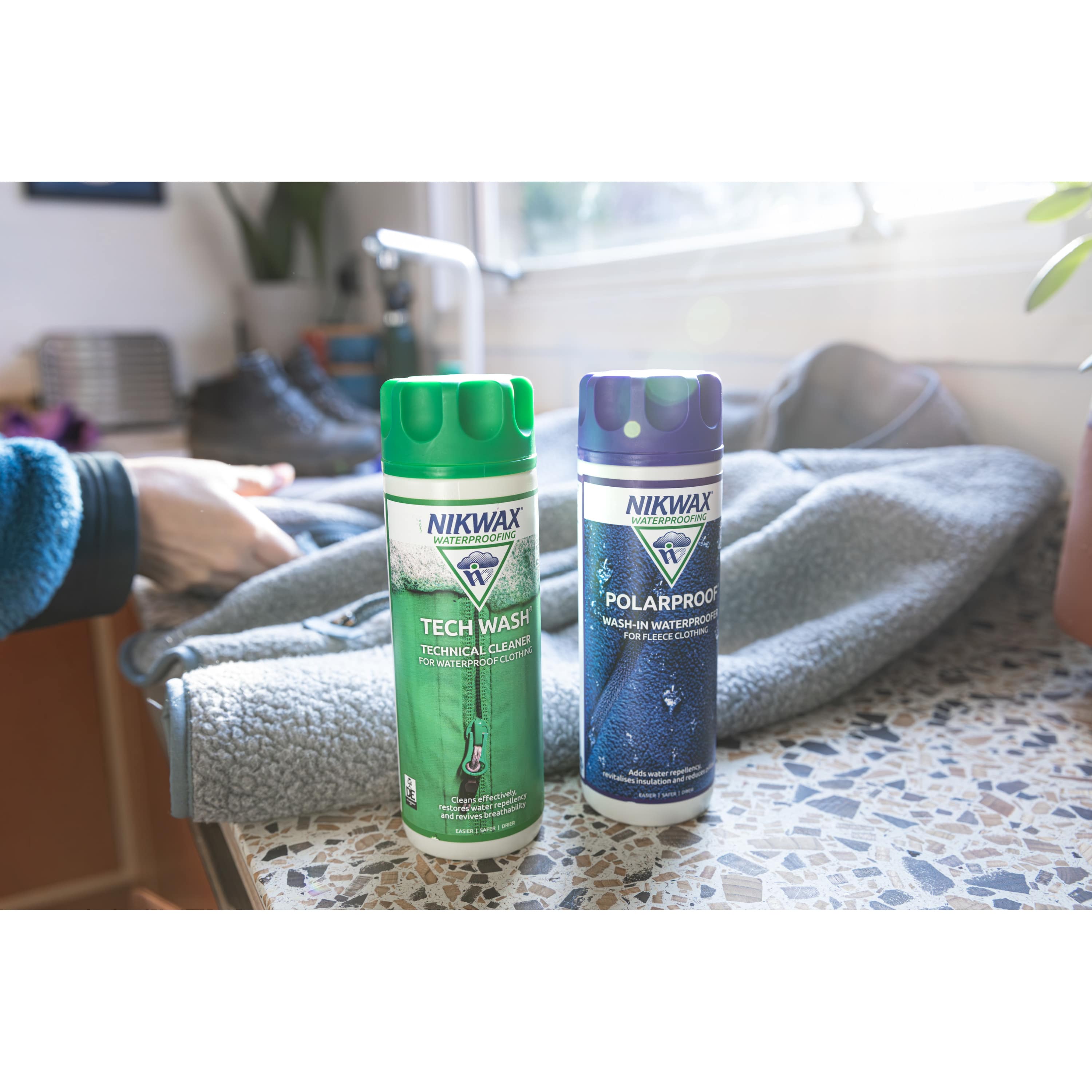 Nikwax Tech Wash® / PolarProof® - For Cleaning And Waterproofing Synthetic Insulation