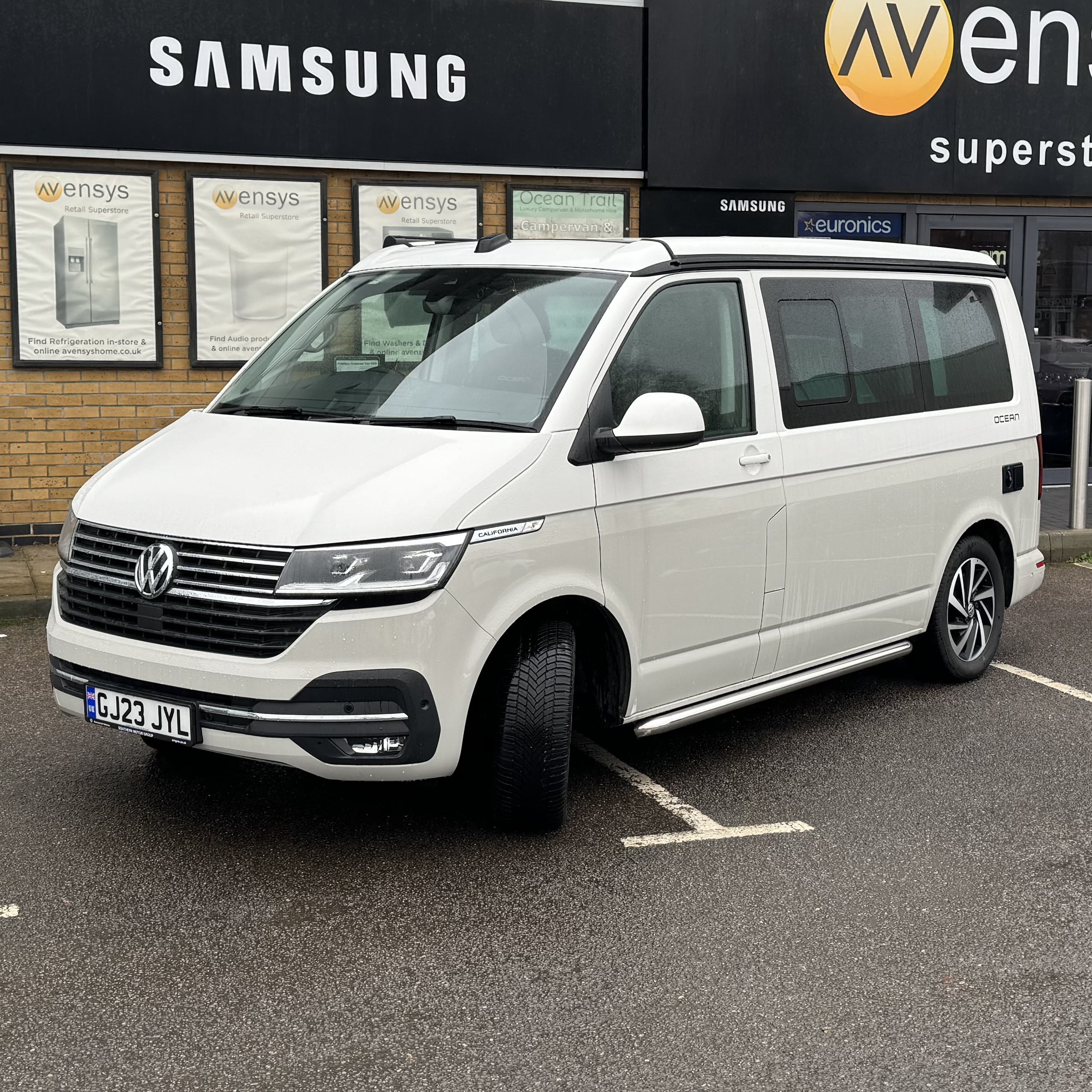 *SOLD* VW California Ocean - California 6.1 Ocean SWB 204PS TDI 7 SP DSG - Candy White Ascot Grey