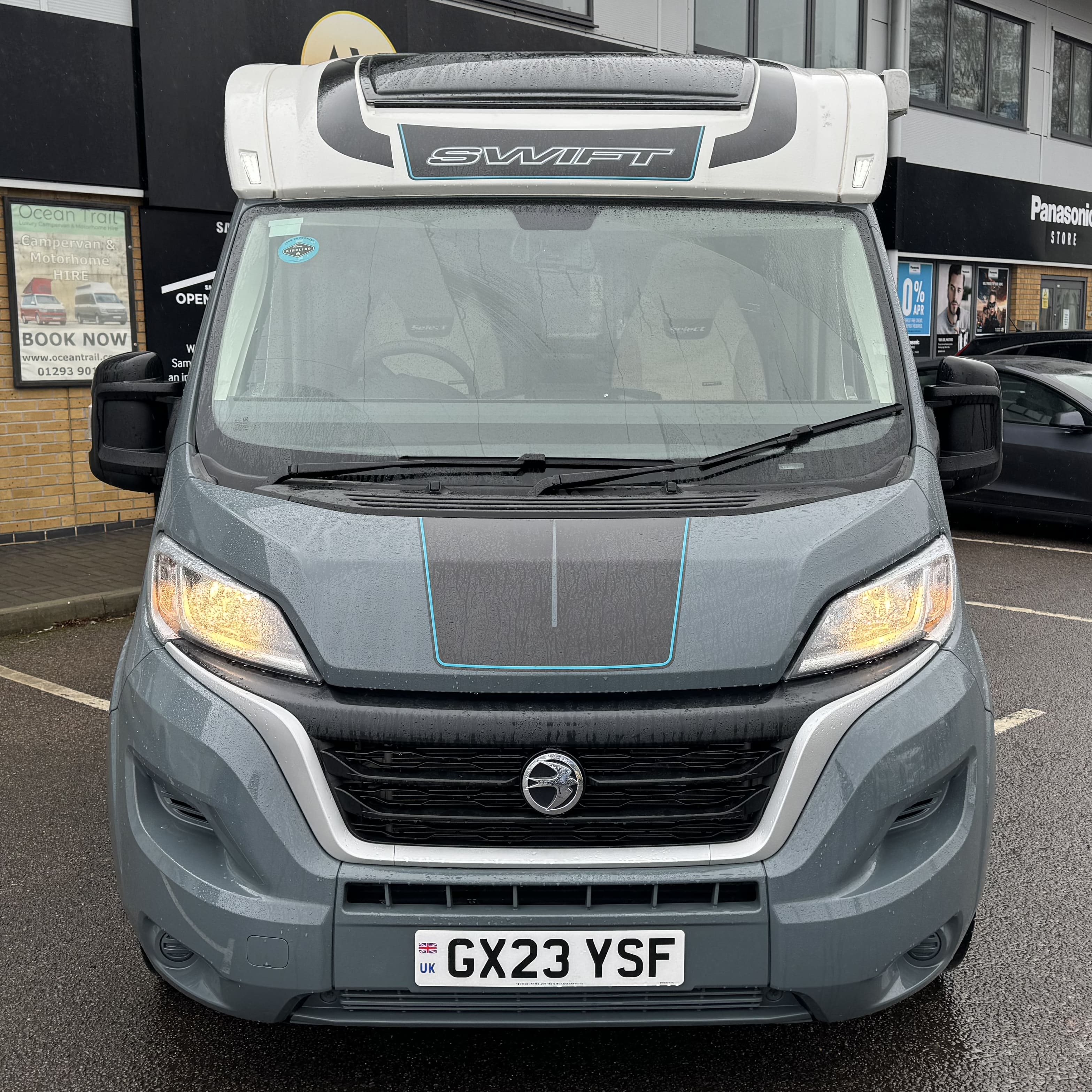 *SOLD* Fiat Swift Compact 404 - Euro 6D-ISC 2.2L - Black White