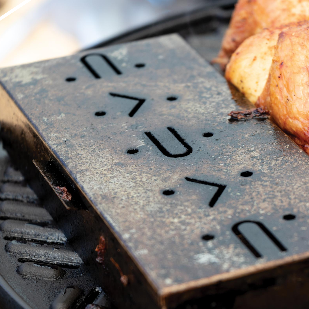 CADAC Stainless Steel Smoker Box (23x9.5x4cm)