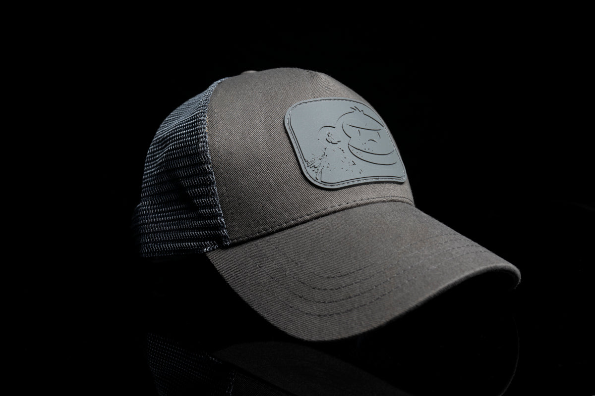 RidgeMonkey APEarel Dropback Pastel Trucker Cap Grey (RM294)