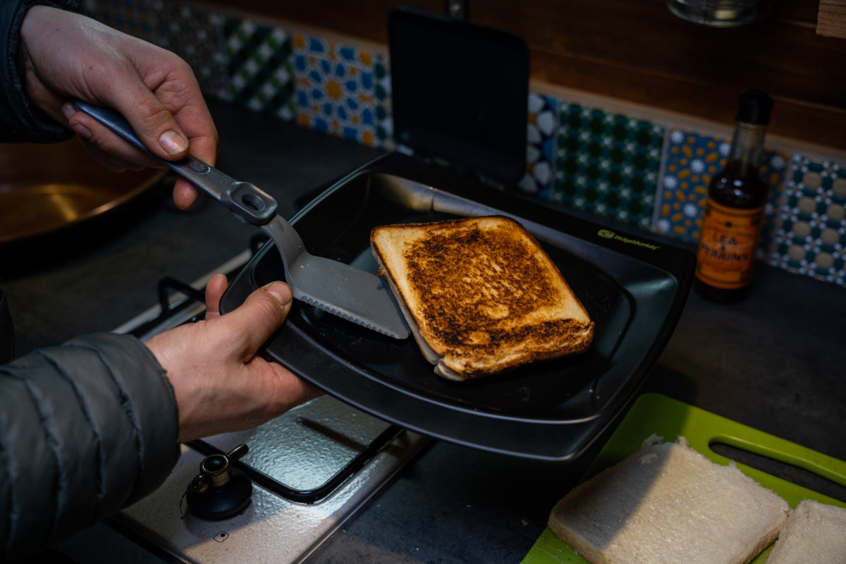 RidgeMonkey SQ DLX Standard Plate Set (RM530)