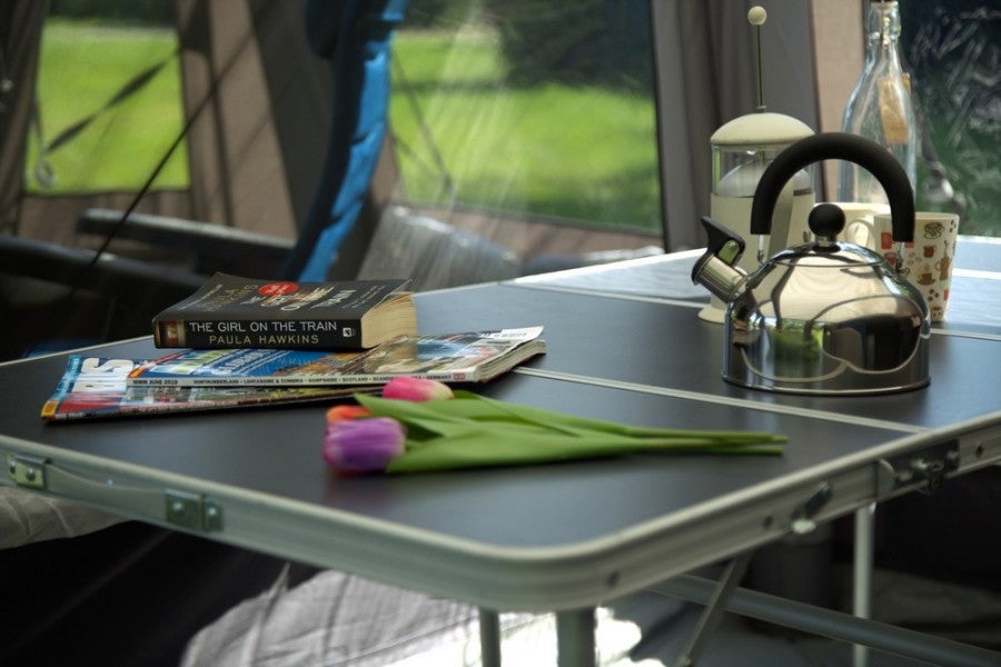 Vango 1.6L Stainless Steel kettle with folding handle - Silver