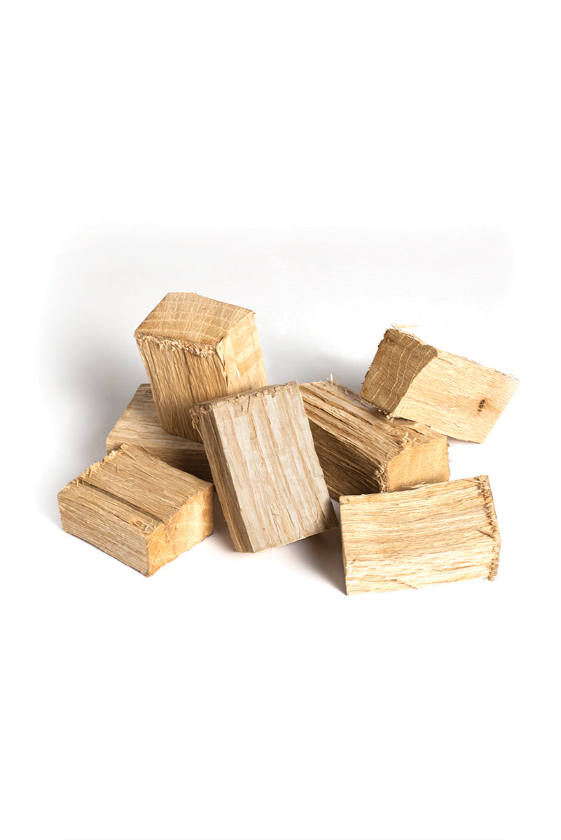 Kamado Joe® Oak Chunks - 10 pound Bag