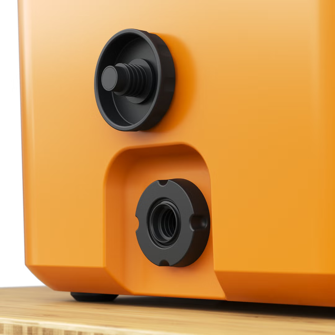 Dometic Recon Hardside Medium Coolbox, 41L