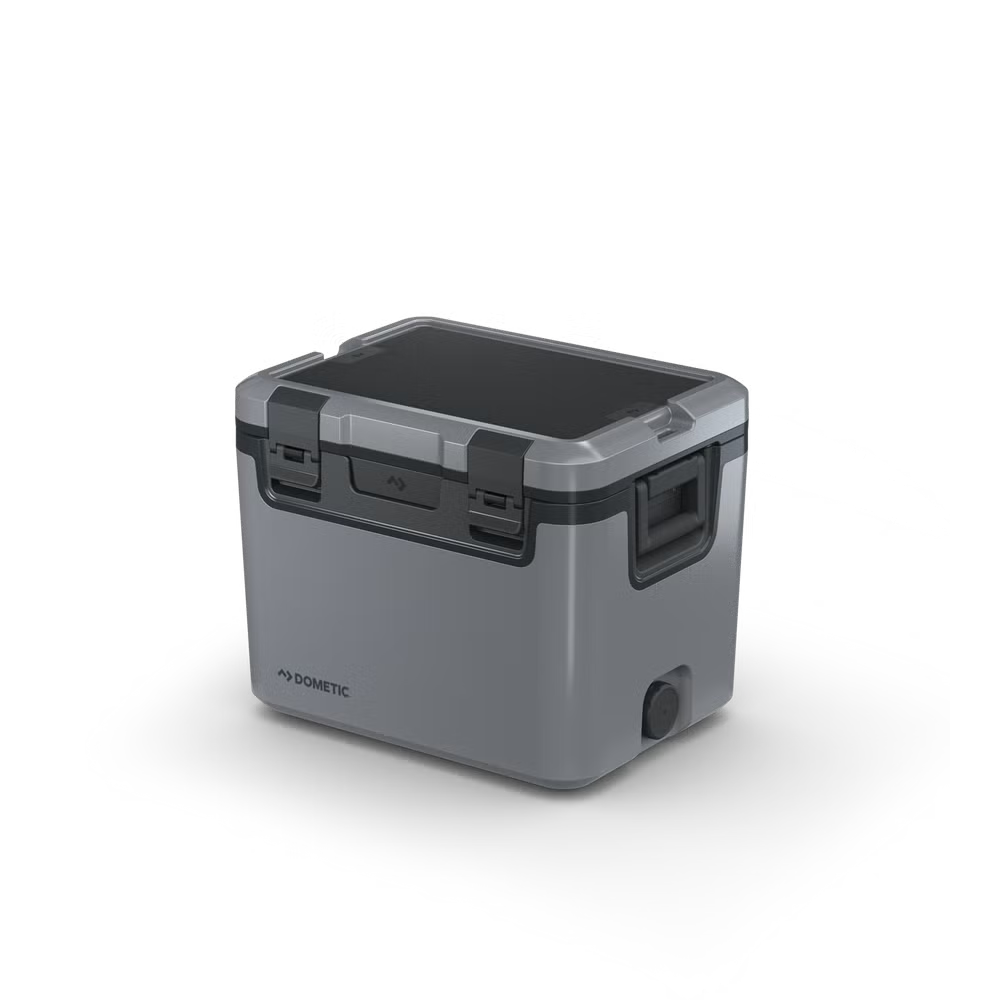 Dometic Recon Hardside Medium Coolbox, 41L