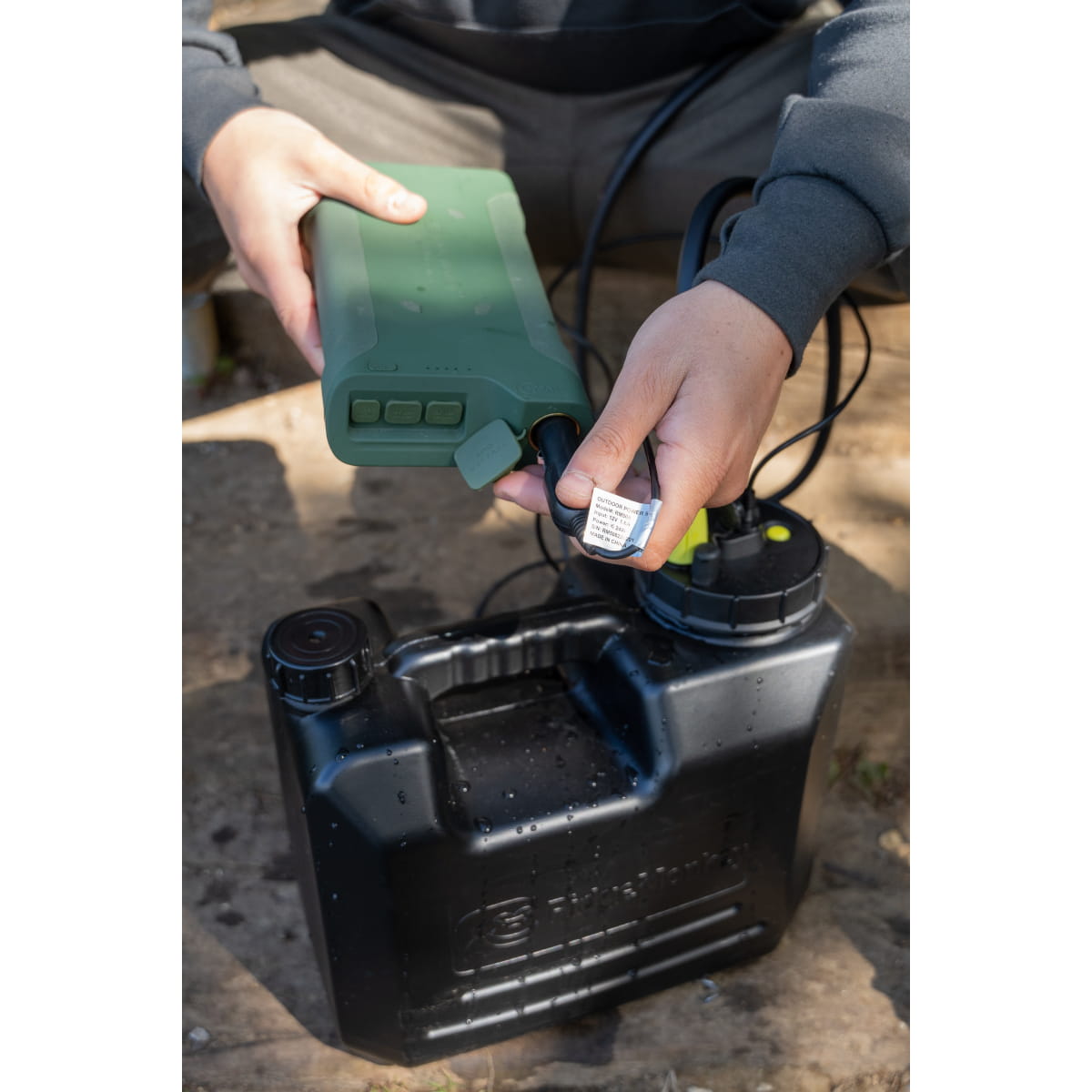 RidgeMonkey Outdoor Power Shower Full Kit 10 Litre