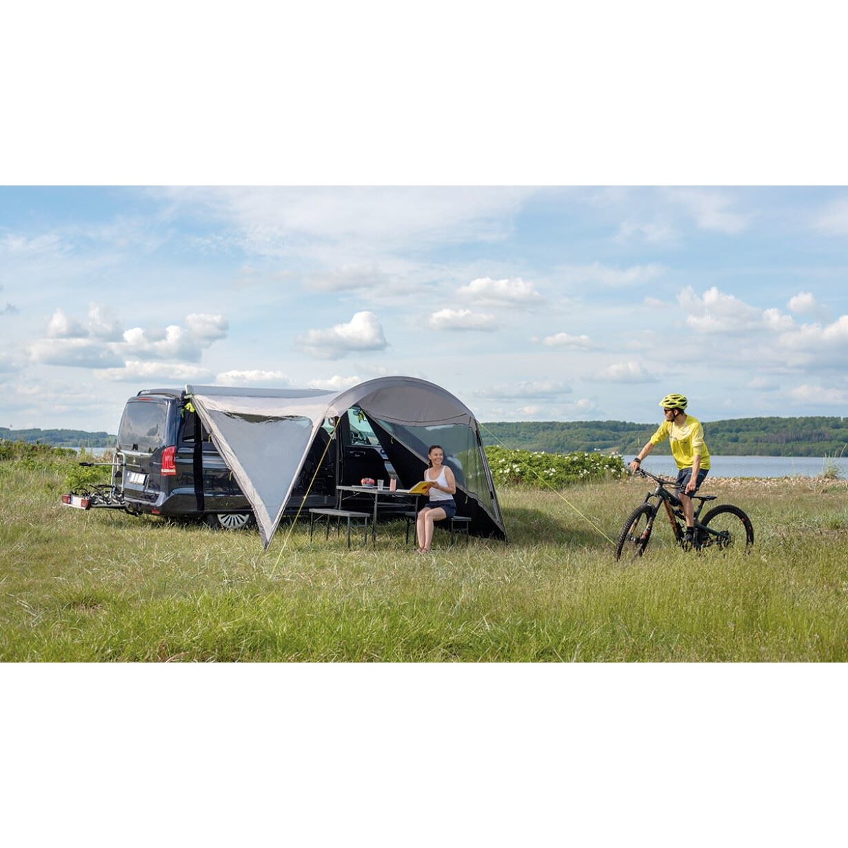 Outwell Vehicle Touring Canopy | Easily Pitched Shelter With Attachment Heights 180-240cm