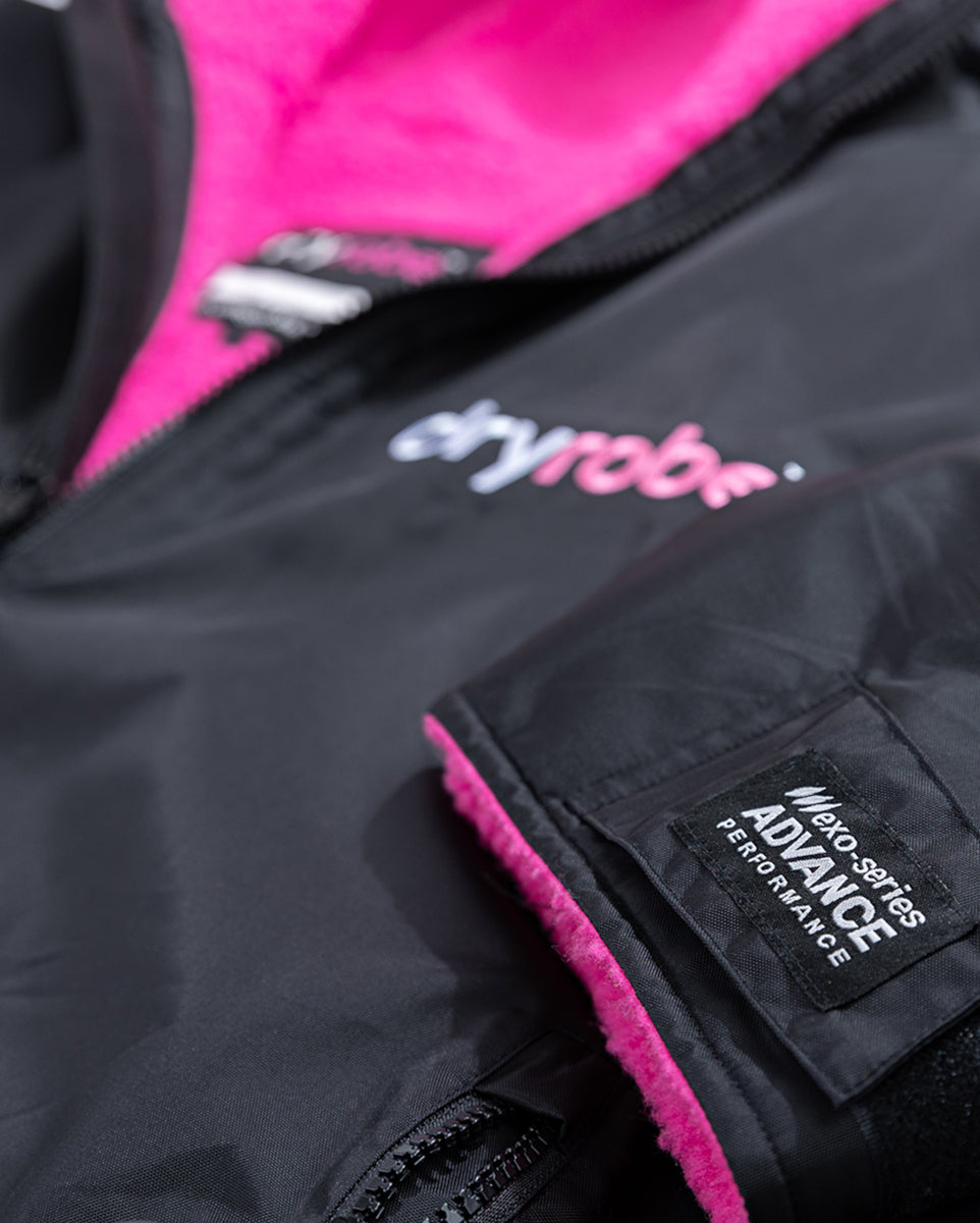 dryrobe Advance Long Sleeve V3 - Black Pink