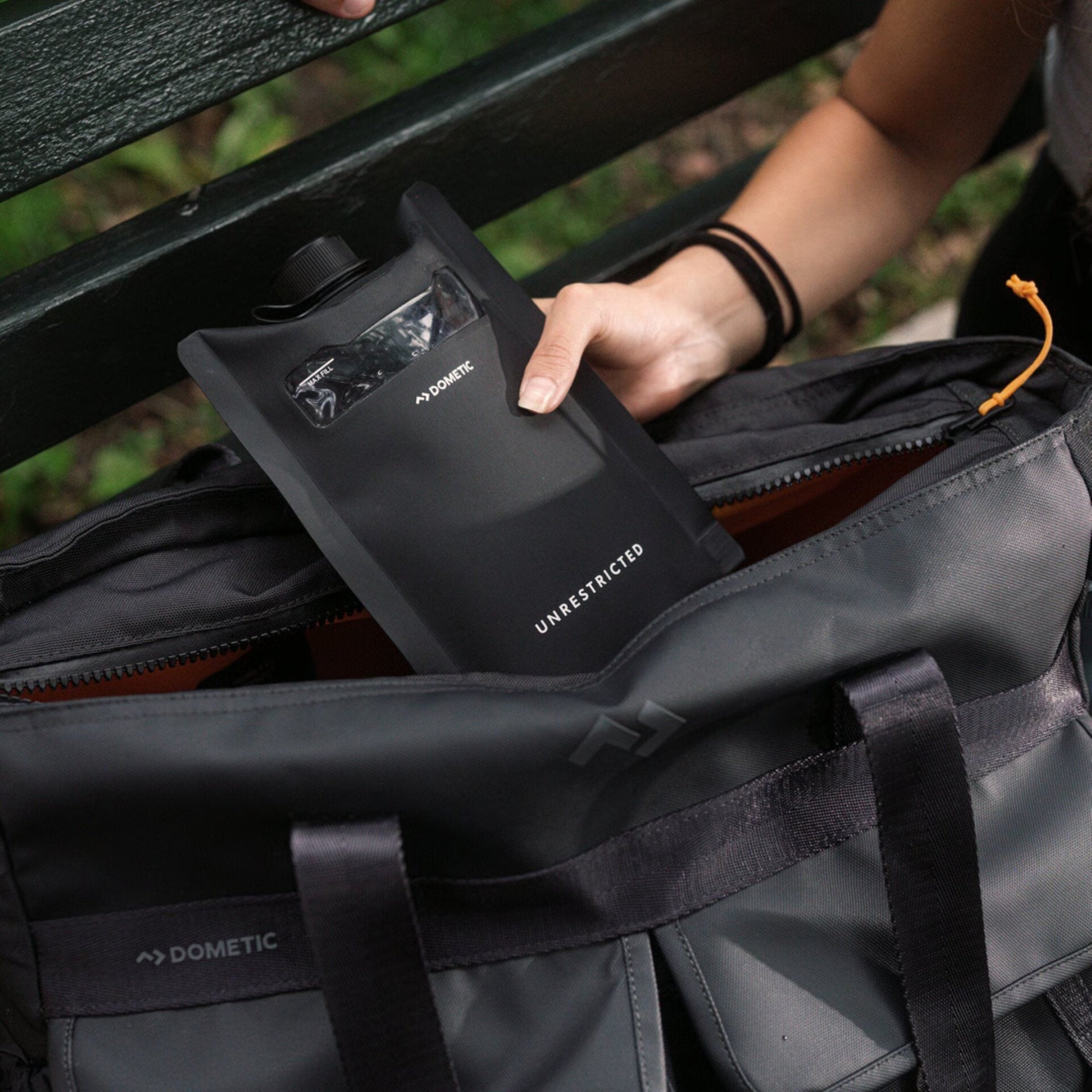 Dometic Unrestricted Connect Ice Magnetic Ice Pack 0.6L - 2 Pack