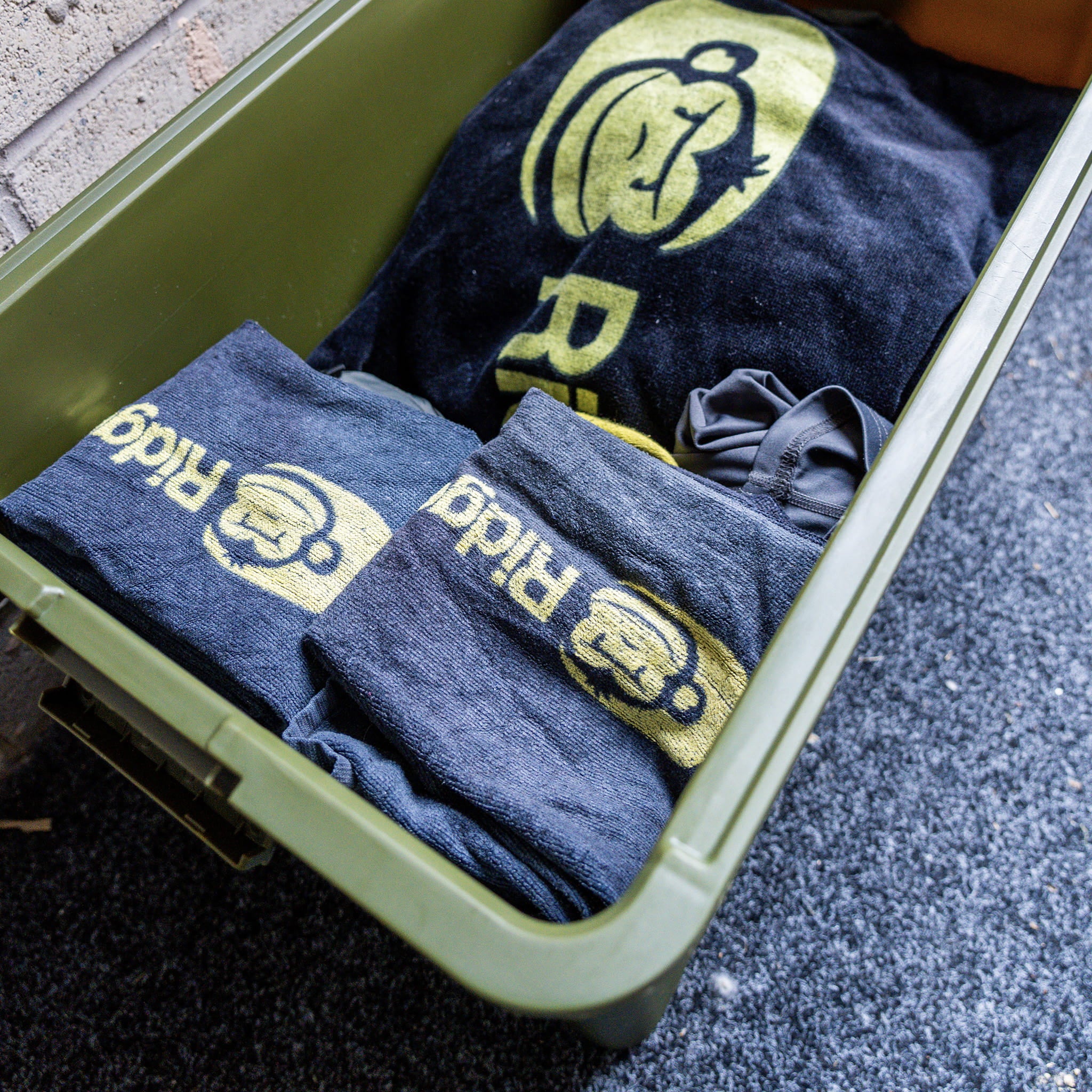RidgeMonkey Armoury Stackable Storage Box 36 Litre