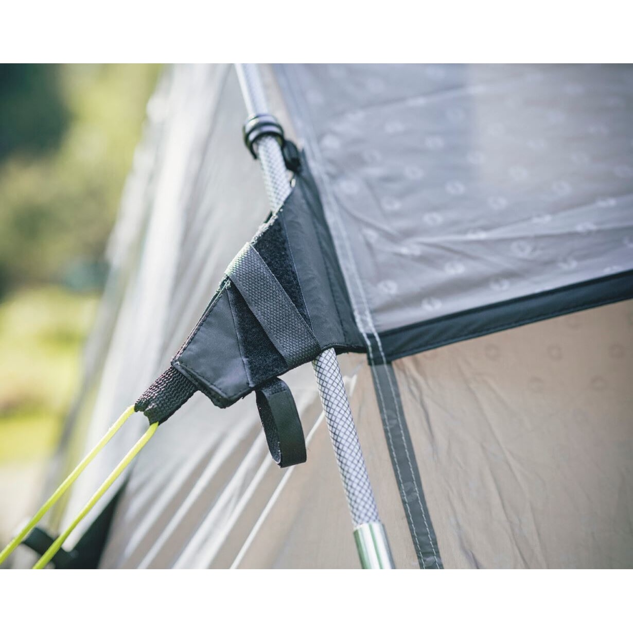 Outwell San Diego Drive-Away Awning