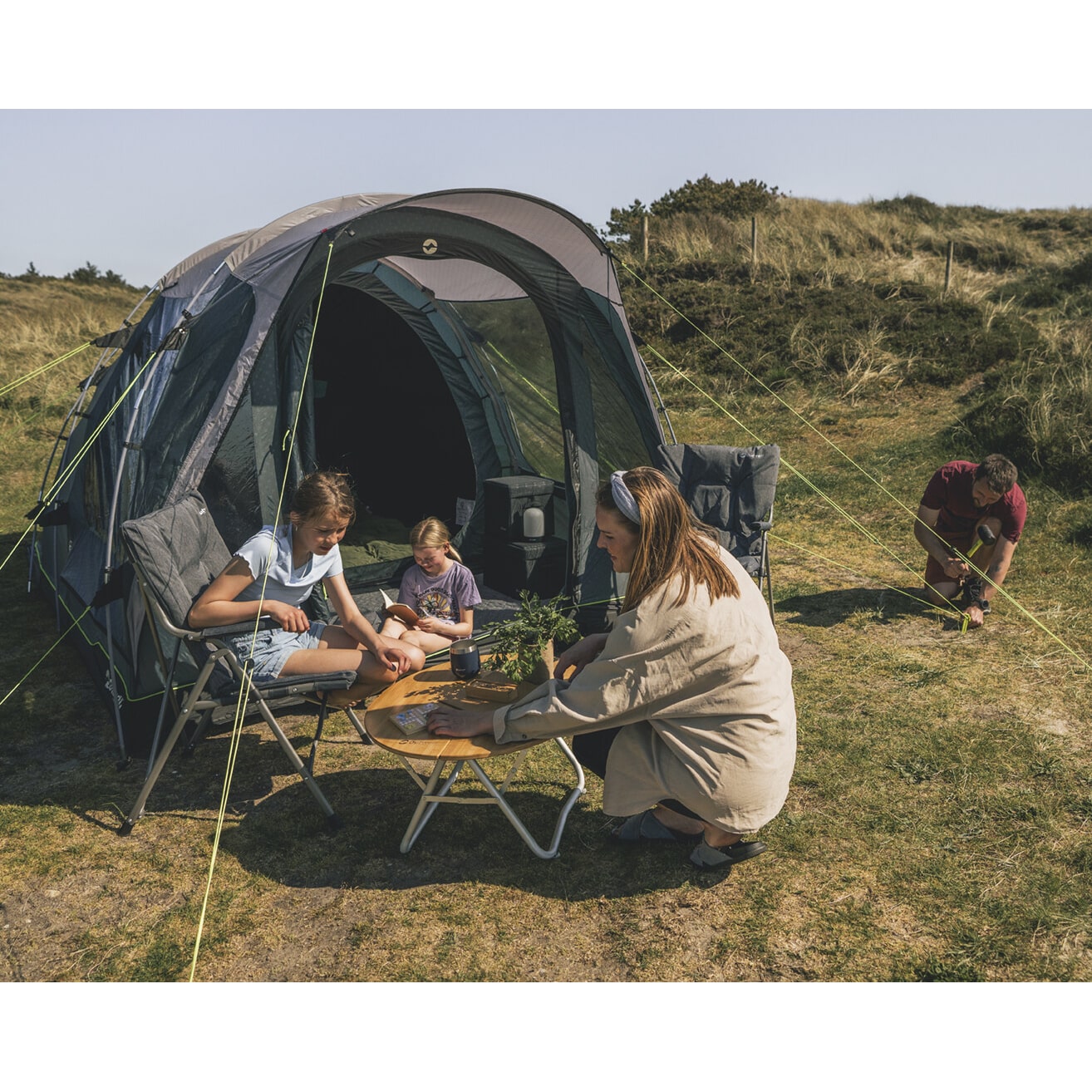 Outwell Sky 4 | 4 Person Tunnel Tent With 2 Bedroom