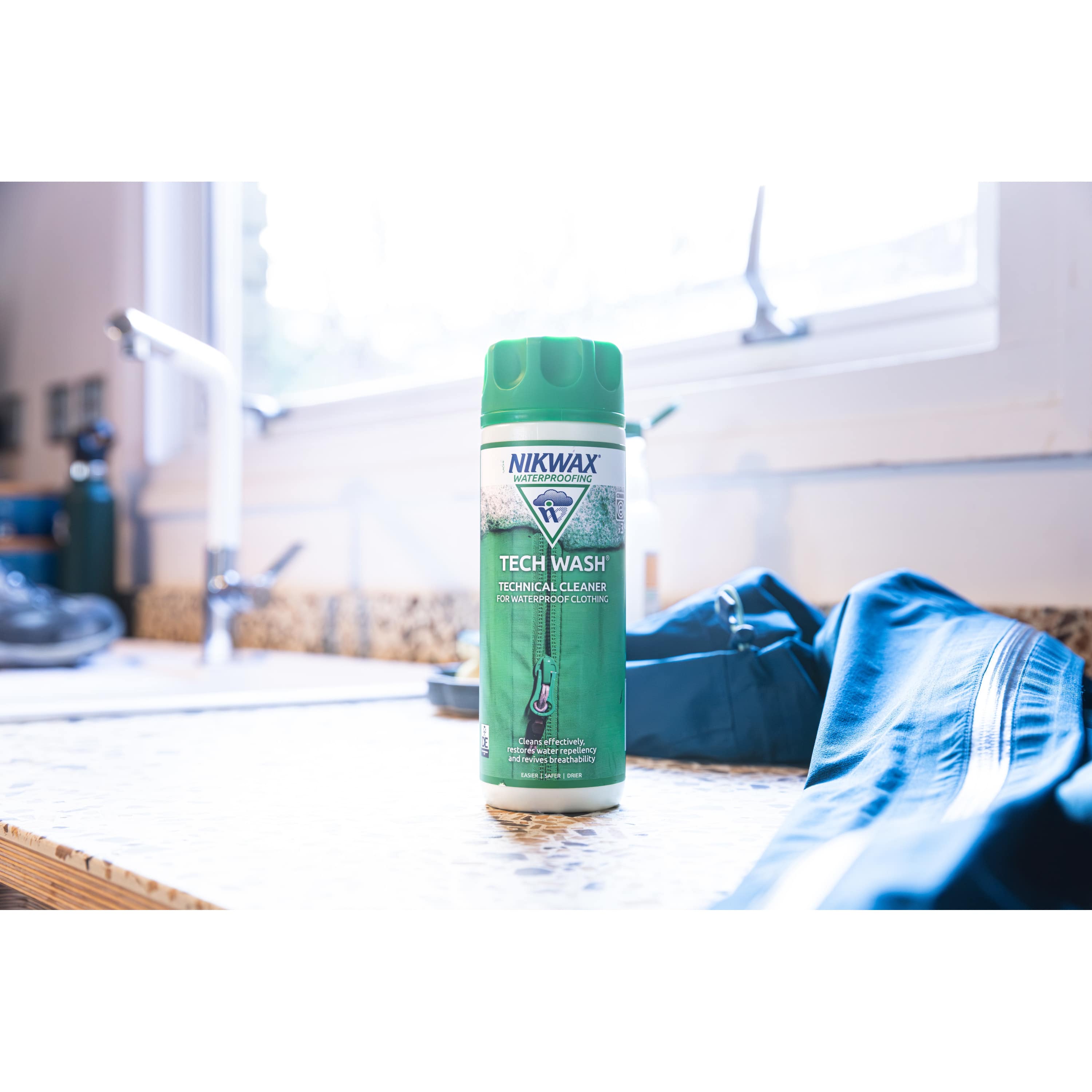 Nikwax Tech Wash® - For Cleaning Outdoor Gear