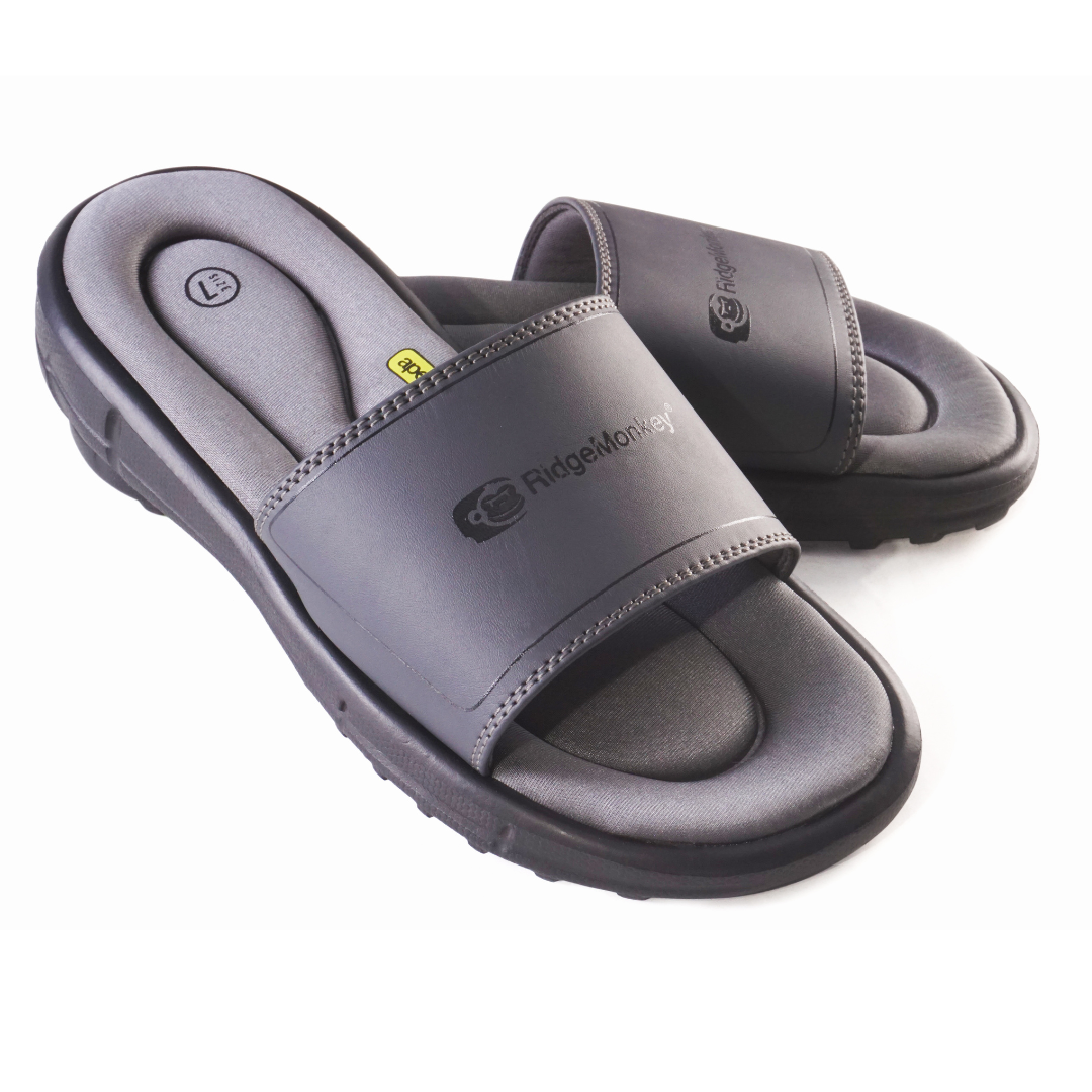 RidgeMonkey APEarel Dropback Sliders Grey