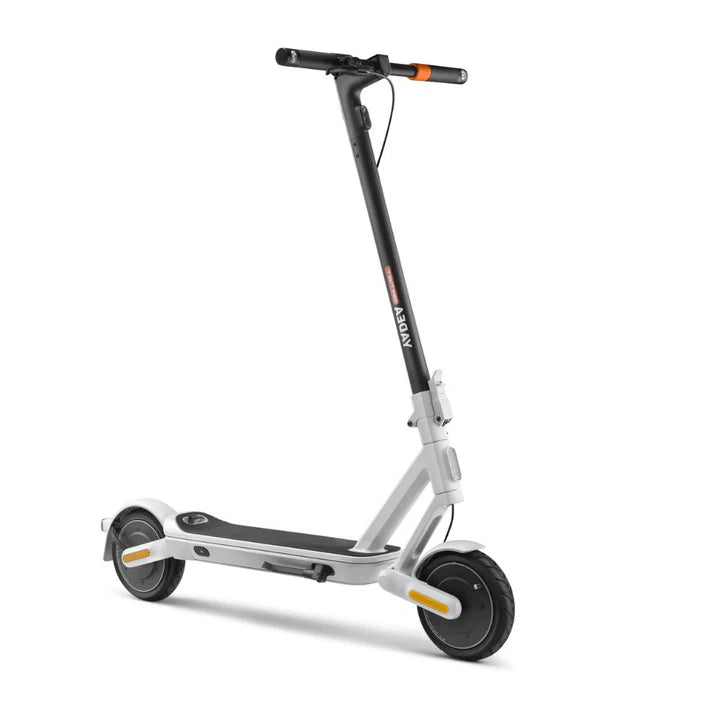 Yadea E-scooter Artist