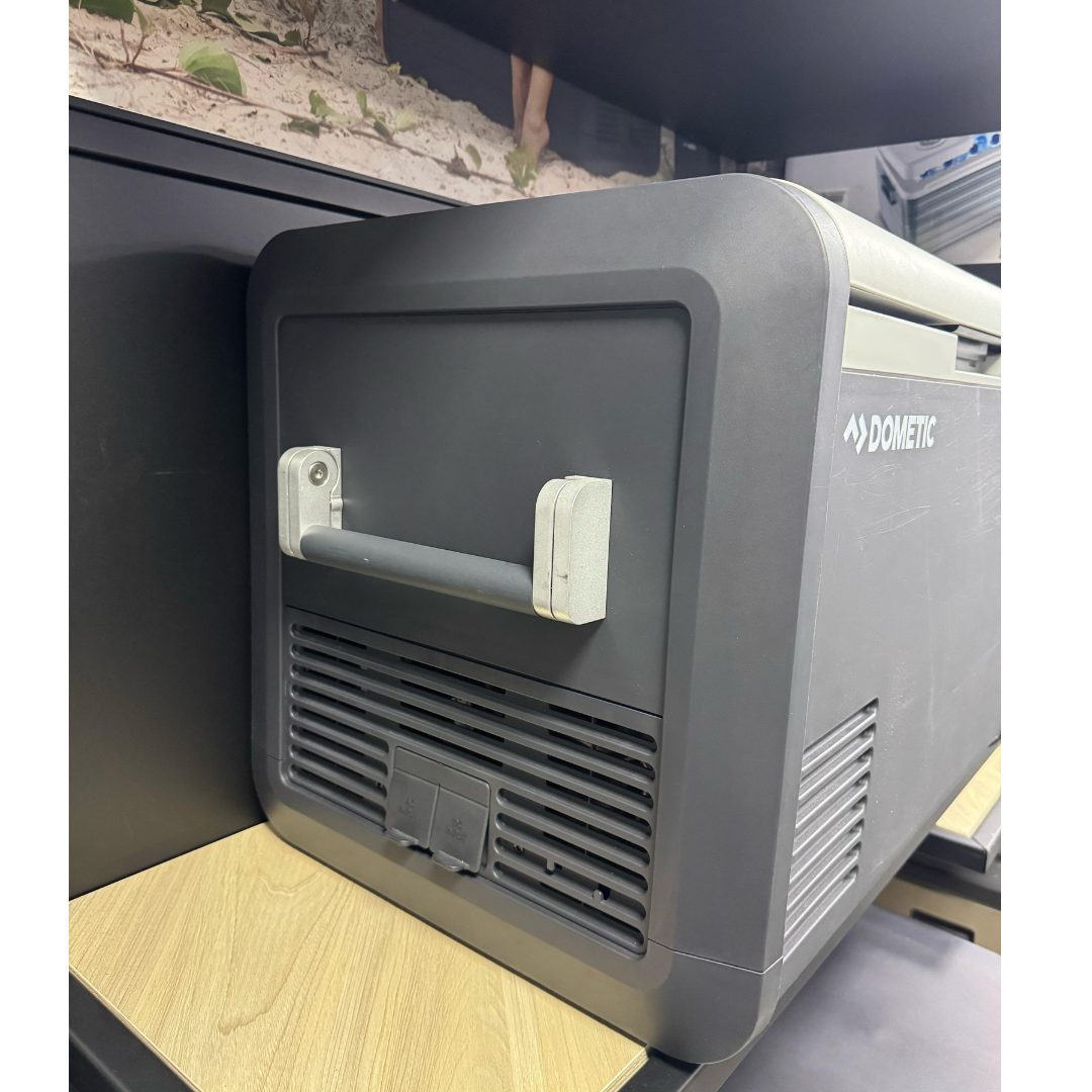 Dometic CFX3-55 48l Fridge Freezer: 240v & 12v EX-DISPLAY