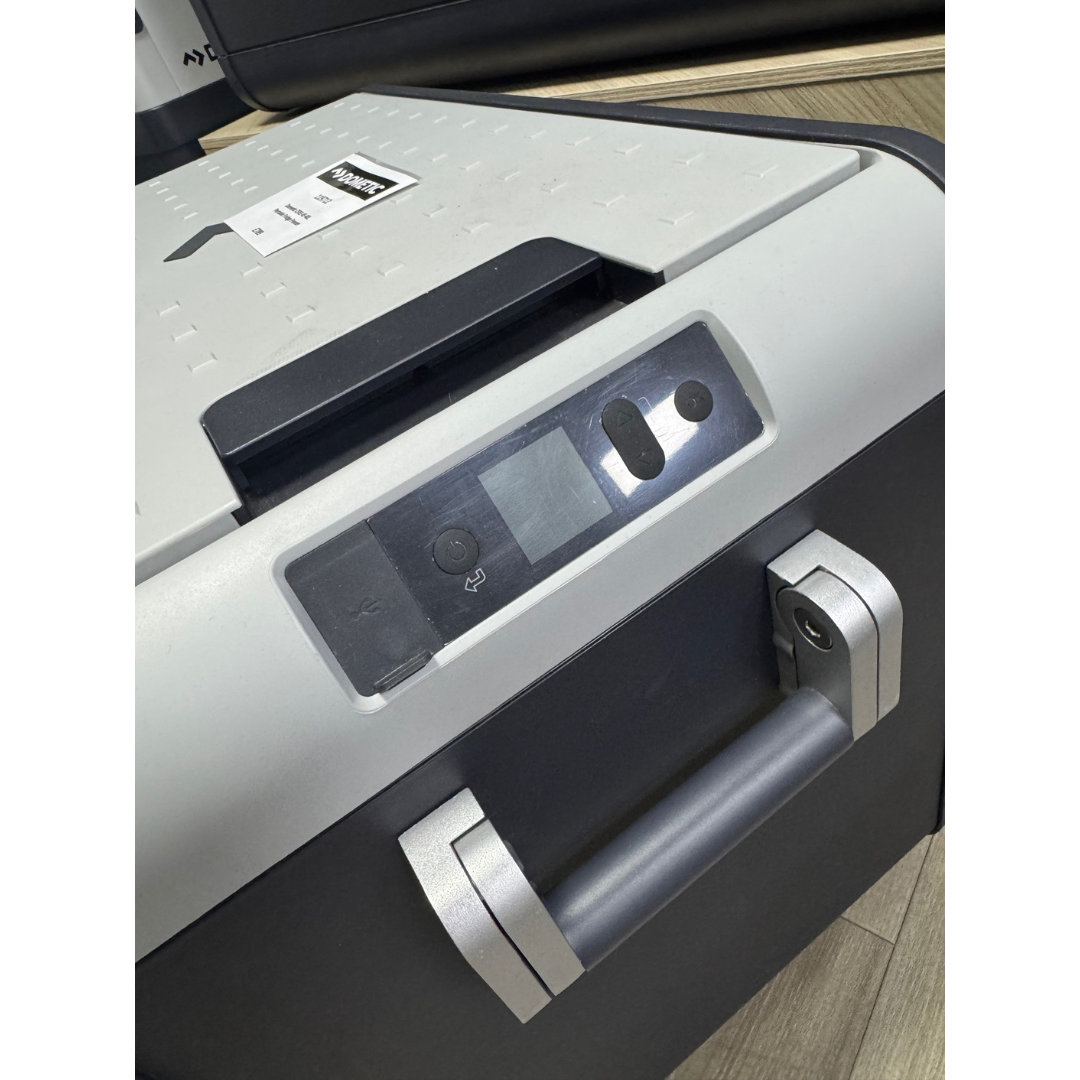 Dometic CFX3-45 40L Portable Fridge Freezer: 240v & 12v EX-DISPLAY