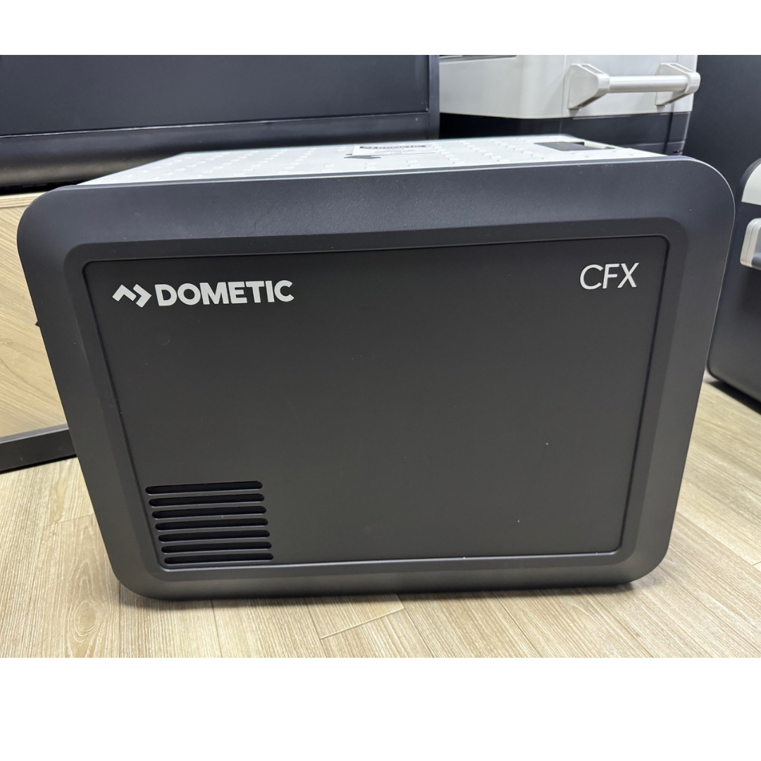 Dometic CFX3-45 40L Portable Fridge Freezer: 240v & 12v EX-DISPLAY
