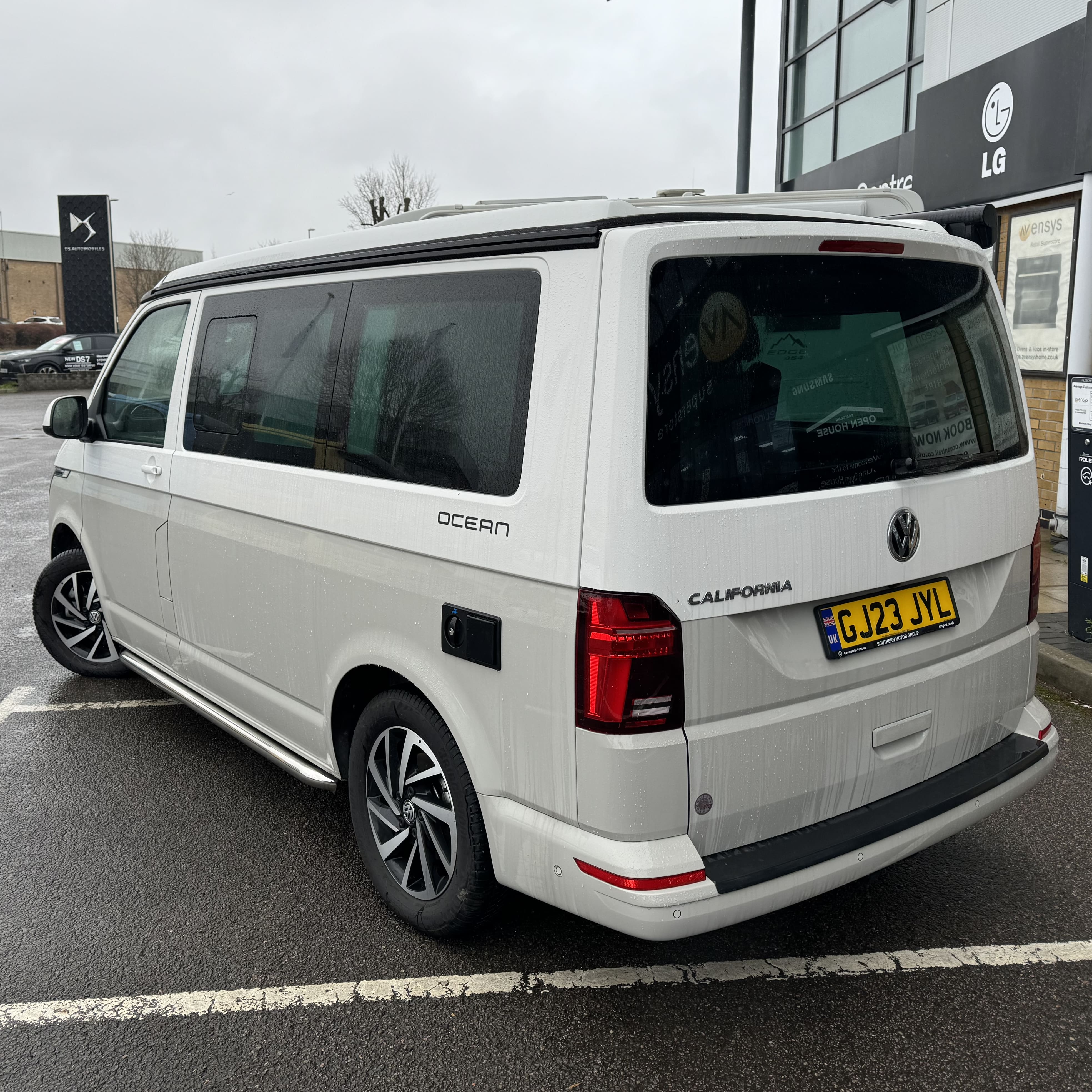 *RESERVED* VW California Ocean - California 6.1 Ocean SWB 204PS TDI 7 SP DSG - Candy White Ascot Grey