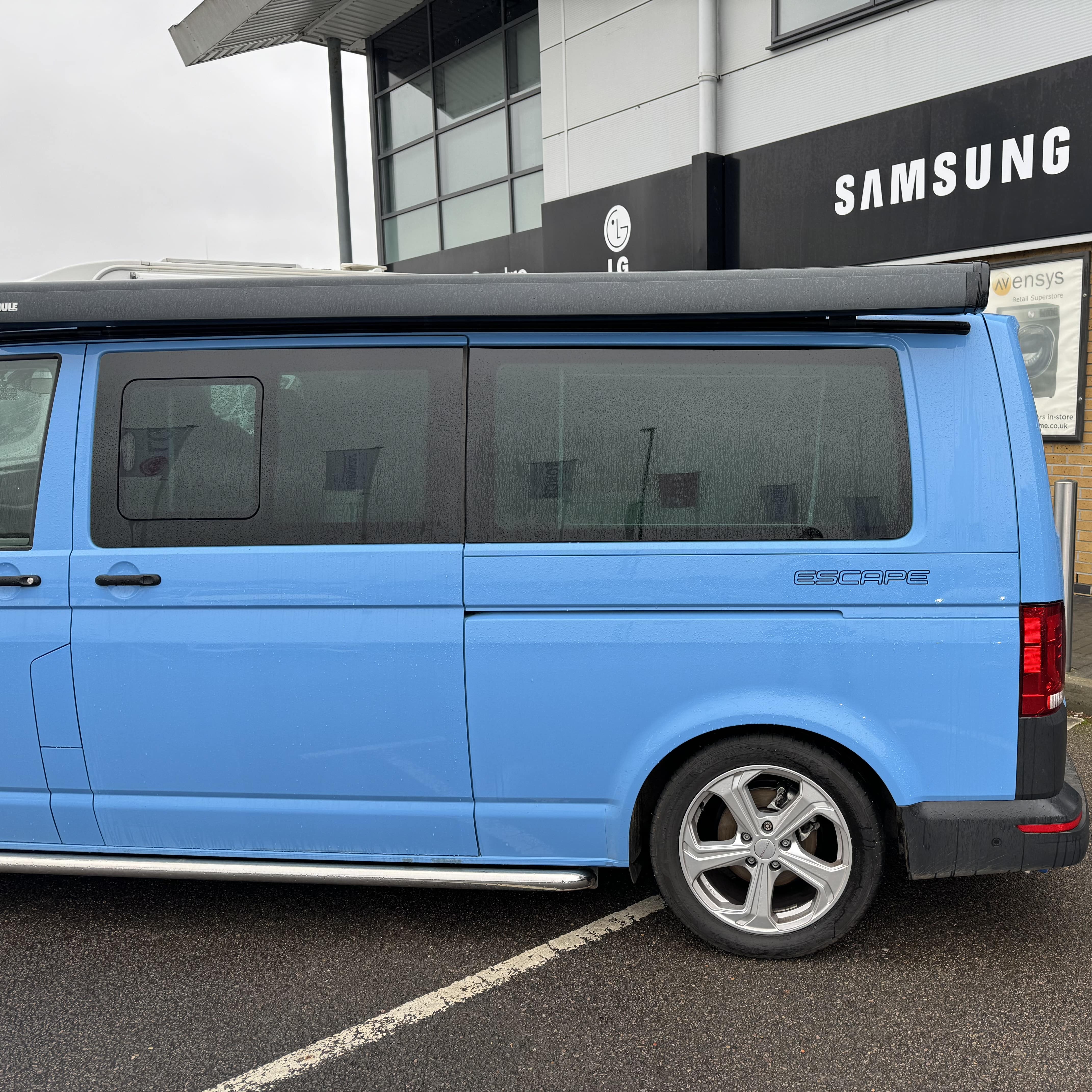 VW Reimo Campervan - VW T32 LWB 150PS 2.0 TDI 6sp Manual - Danish Blue
