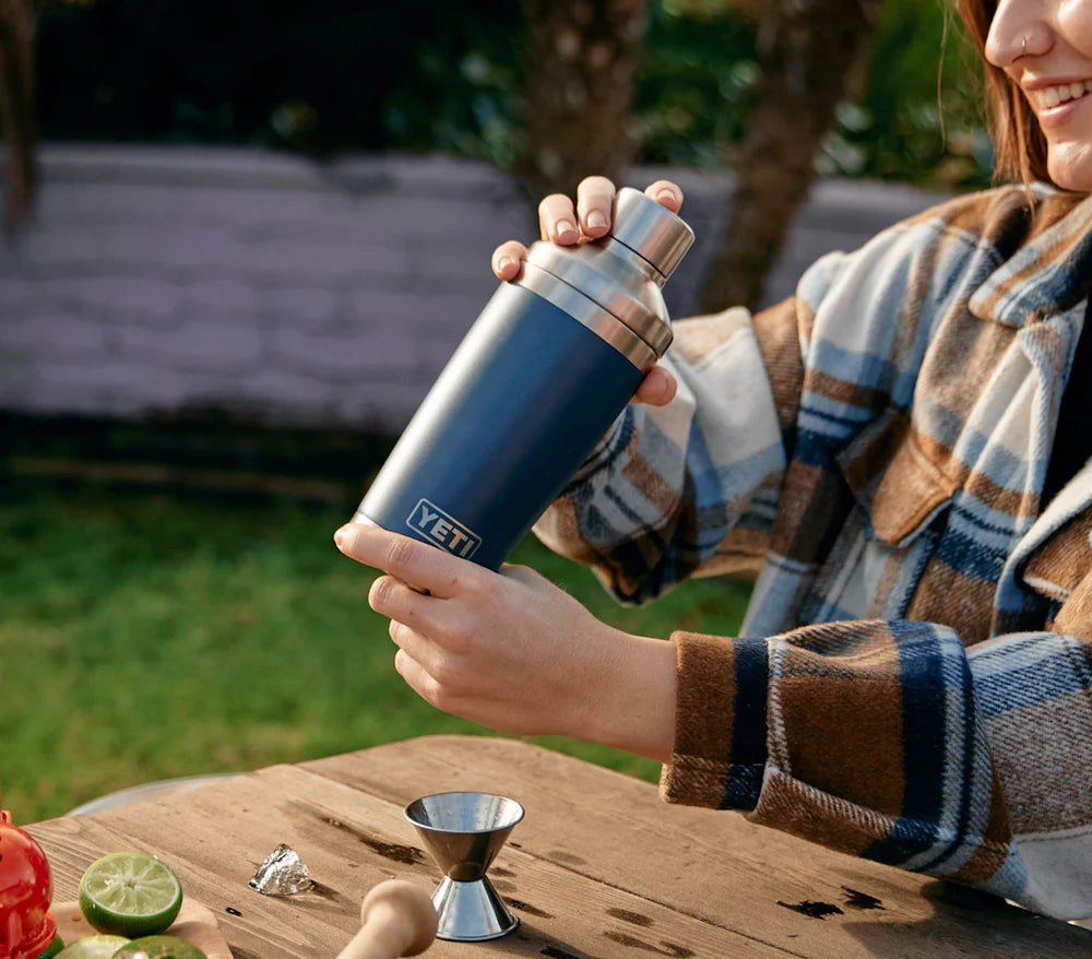 YETI Cocktail Shaker 20oz (591ml)