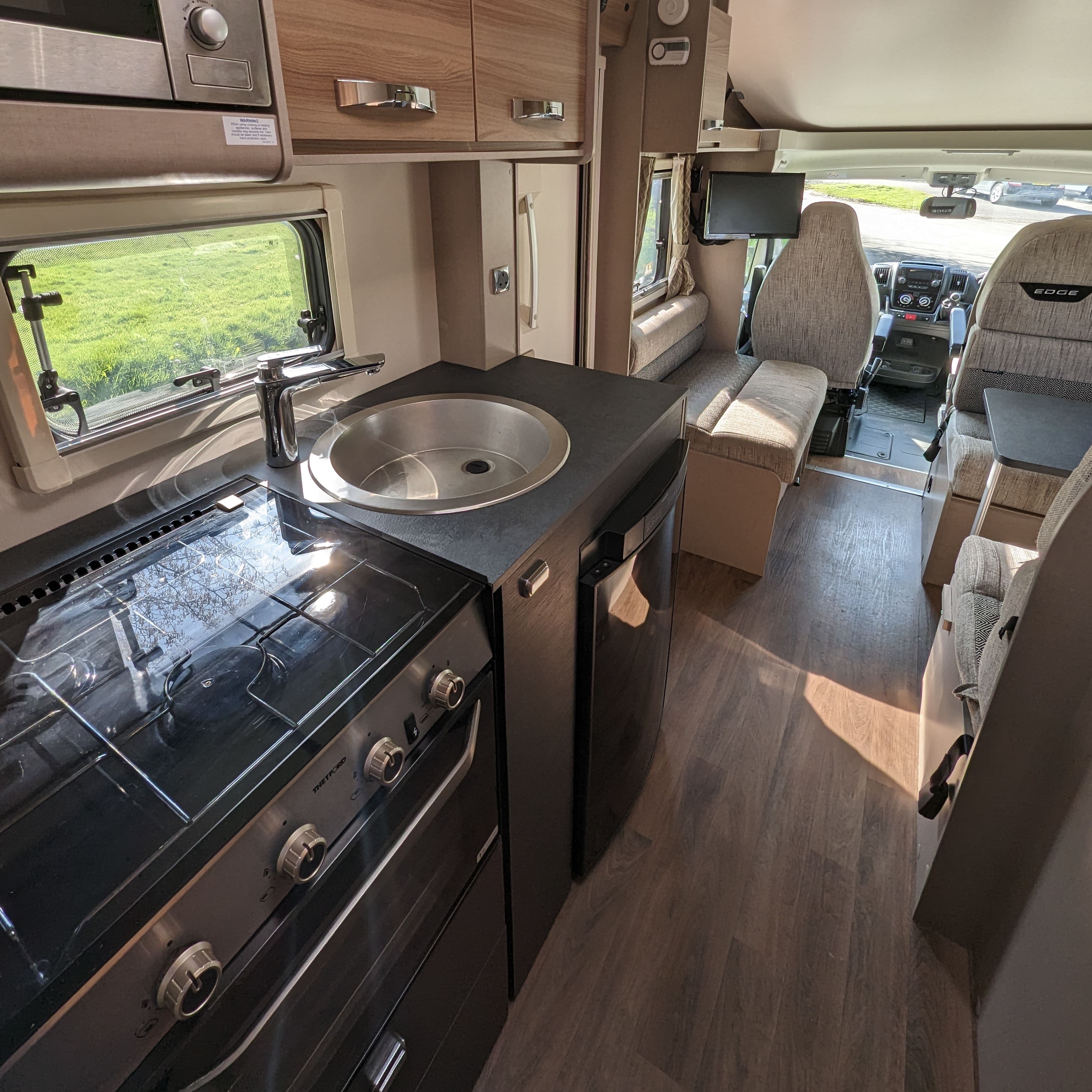 Fiat Swift Edge 476 - Euro 6D-ISC 2.2L - Black White